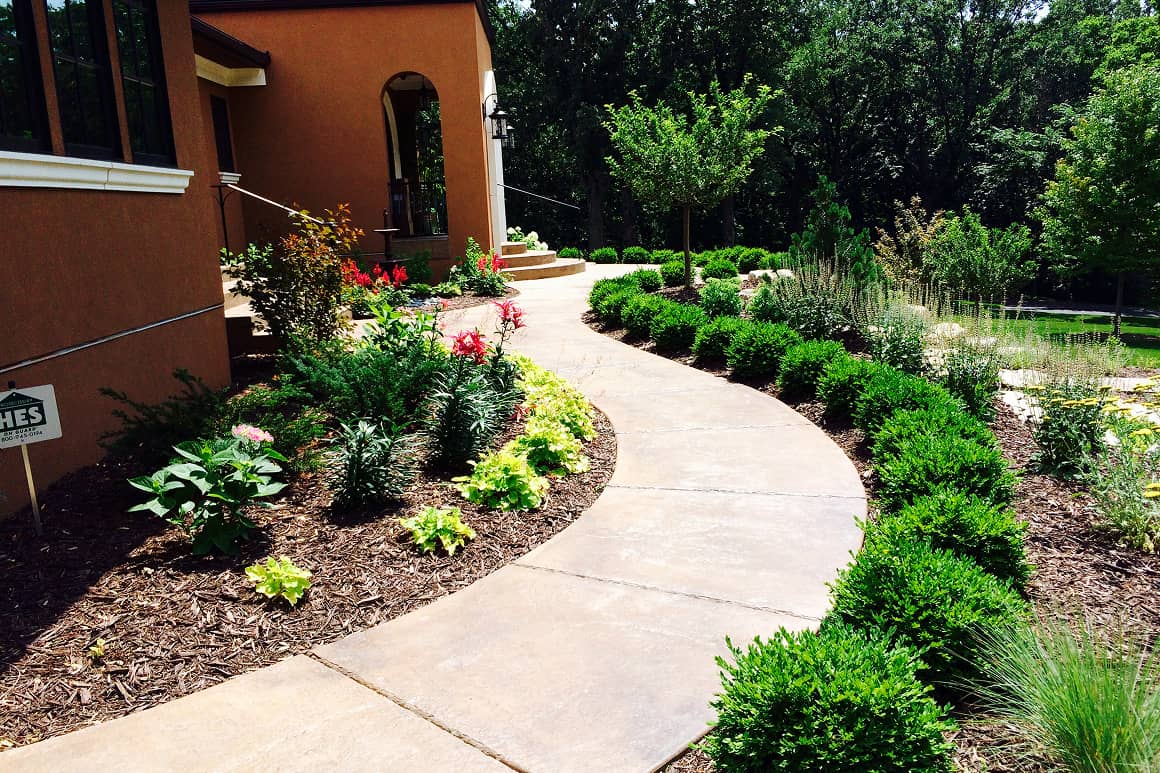 Paver and Stone Patios 110