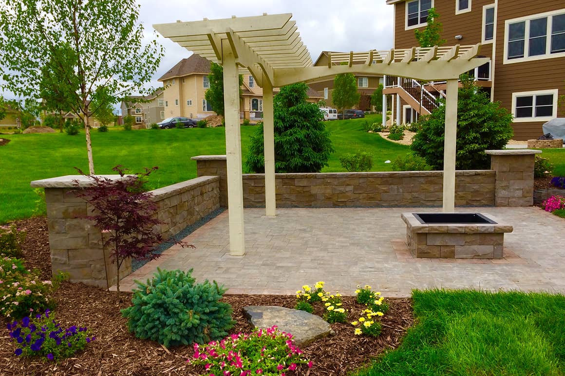 Paver and Stone Patios 104