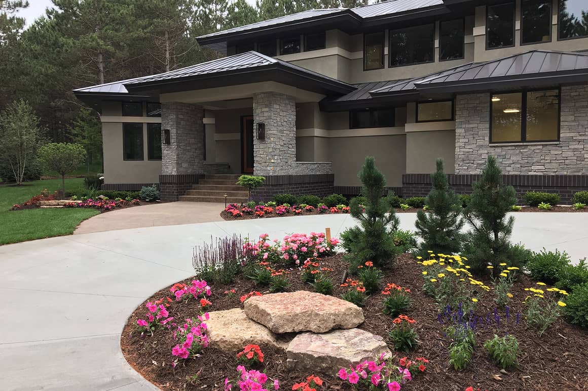 Landscape Planting 122