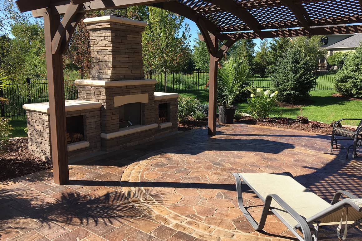 Paver and Stone Patios 113