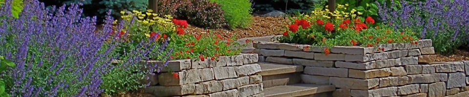 Heins Nursery offers an array of high end landscape retaining walls.